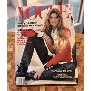 Vintage Vogue Magazine august 1993 cindy crawford cover